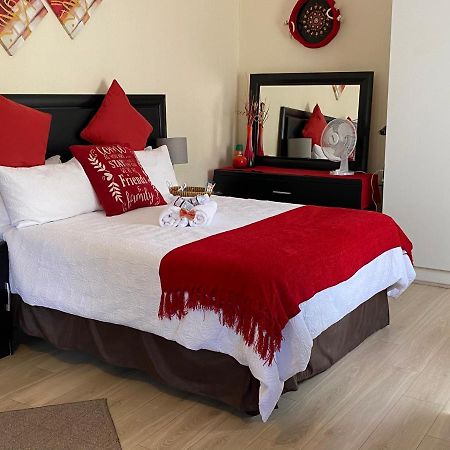Christa'S Place 897 بريتوريا المظهر الخارجي الصورة