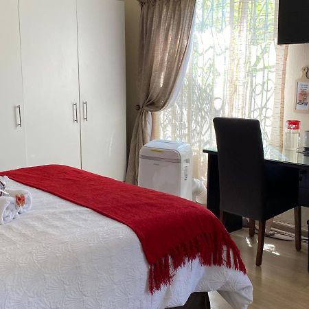 Christa'S Place 897 بريتوريا المظهر الخارجي الصورة